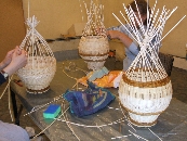 Májusi - júniusi kosárfonó tanfolyam képei