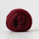 Corriedale új-zélandi szalaggyapjú (burgundi vörös) kb. 27 mic - 20g
